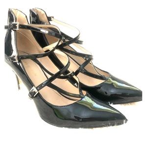 Marc Fisher pointy toe pumps